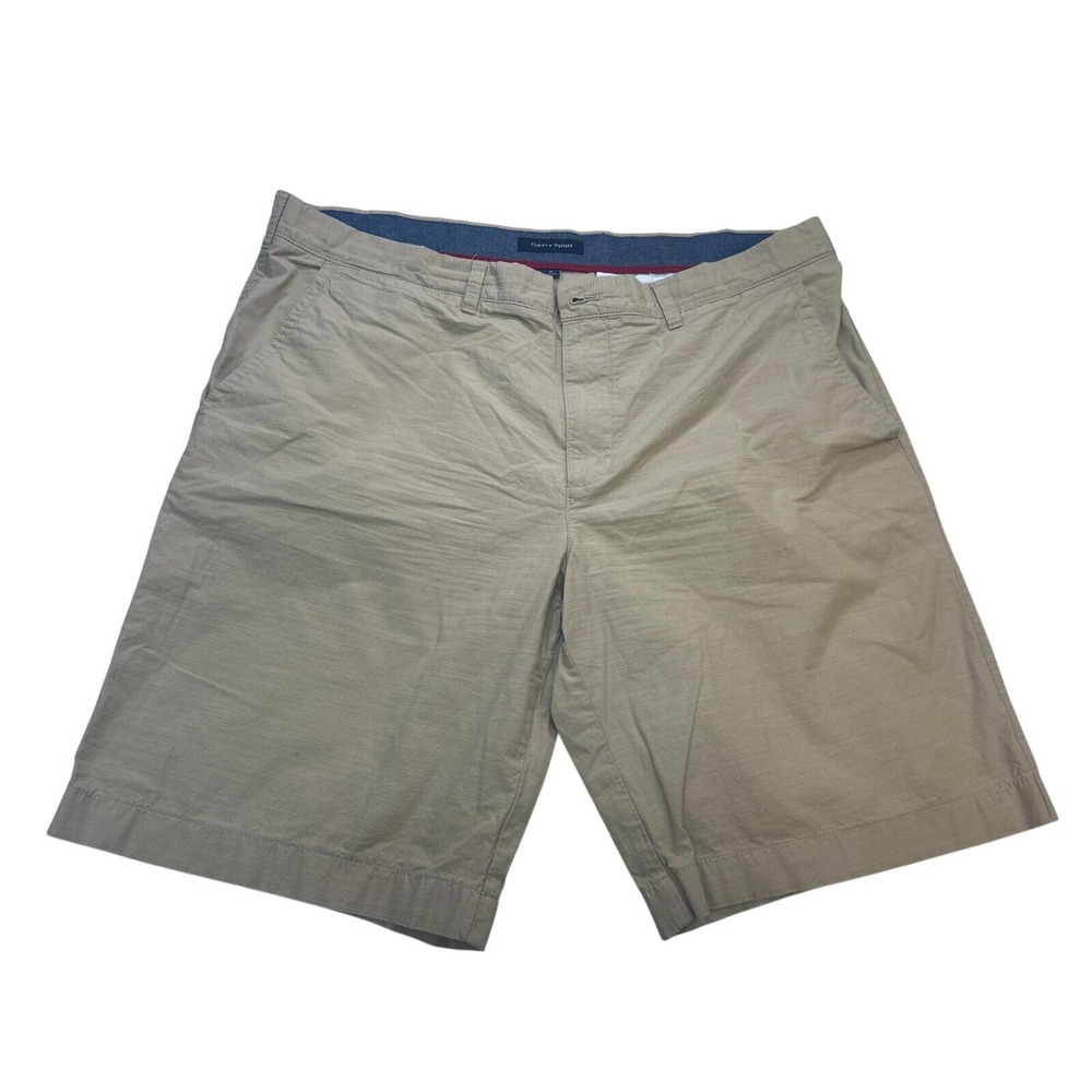 Tommy Hilfiger shorts Men's size 40 beige
